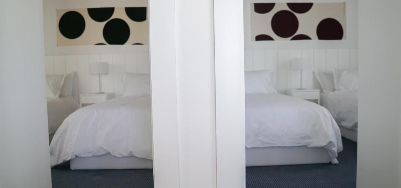 Casagrande Hotel & Beach Club 호세 이그나시오 외부 사진 A room at the hotel