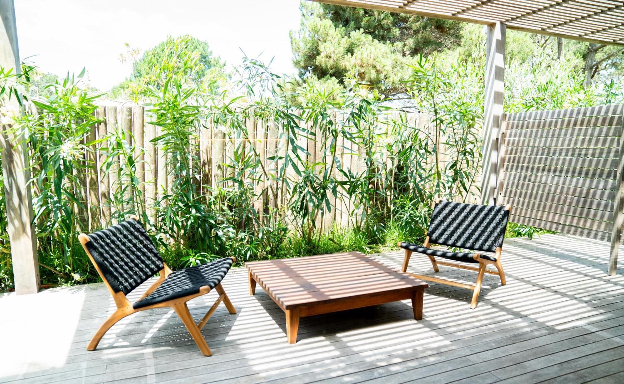 Casagrande Hotel & Beach Club 호세 이그나시오 외부 사진 The "Butterfly" chair